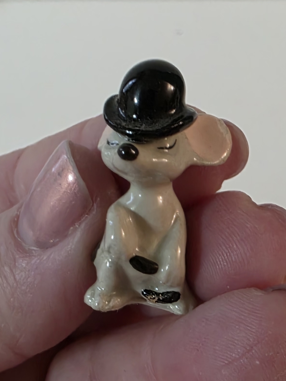 Hagen Renaker Mouse W Hat Figurine Miniature READ